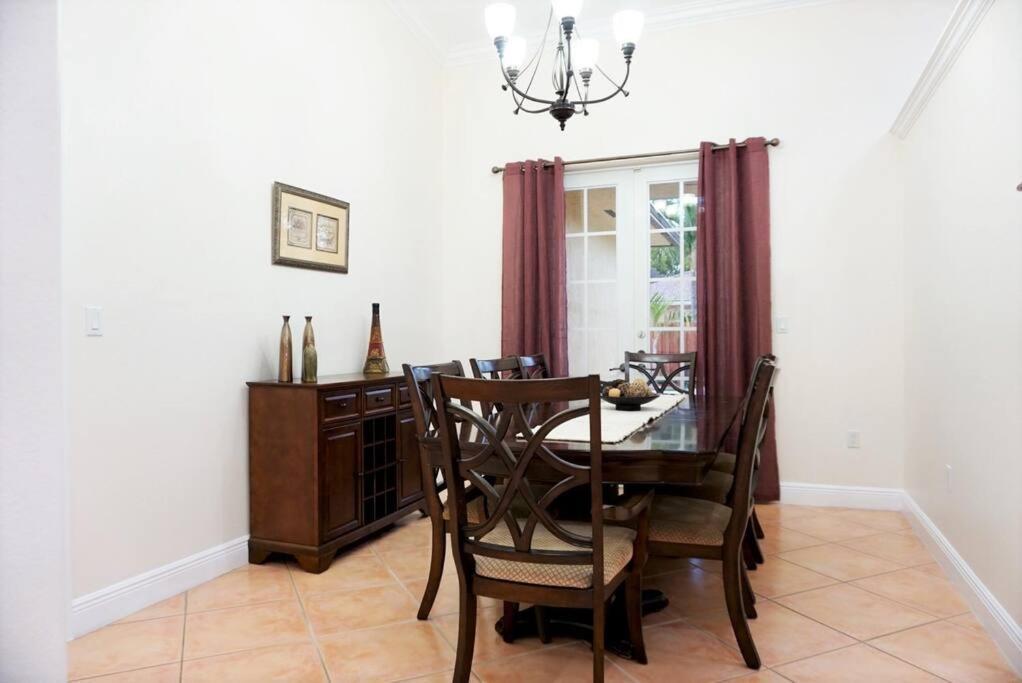 New Luxury Vacation Dream Rental- Sleeps 15! Miami Exterior foto
